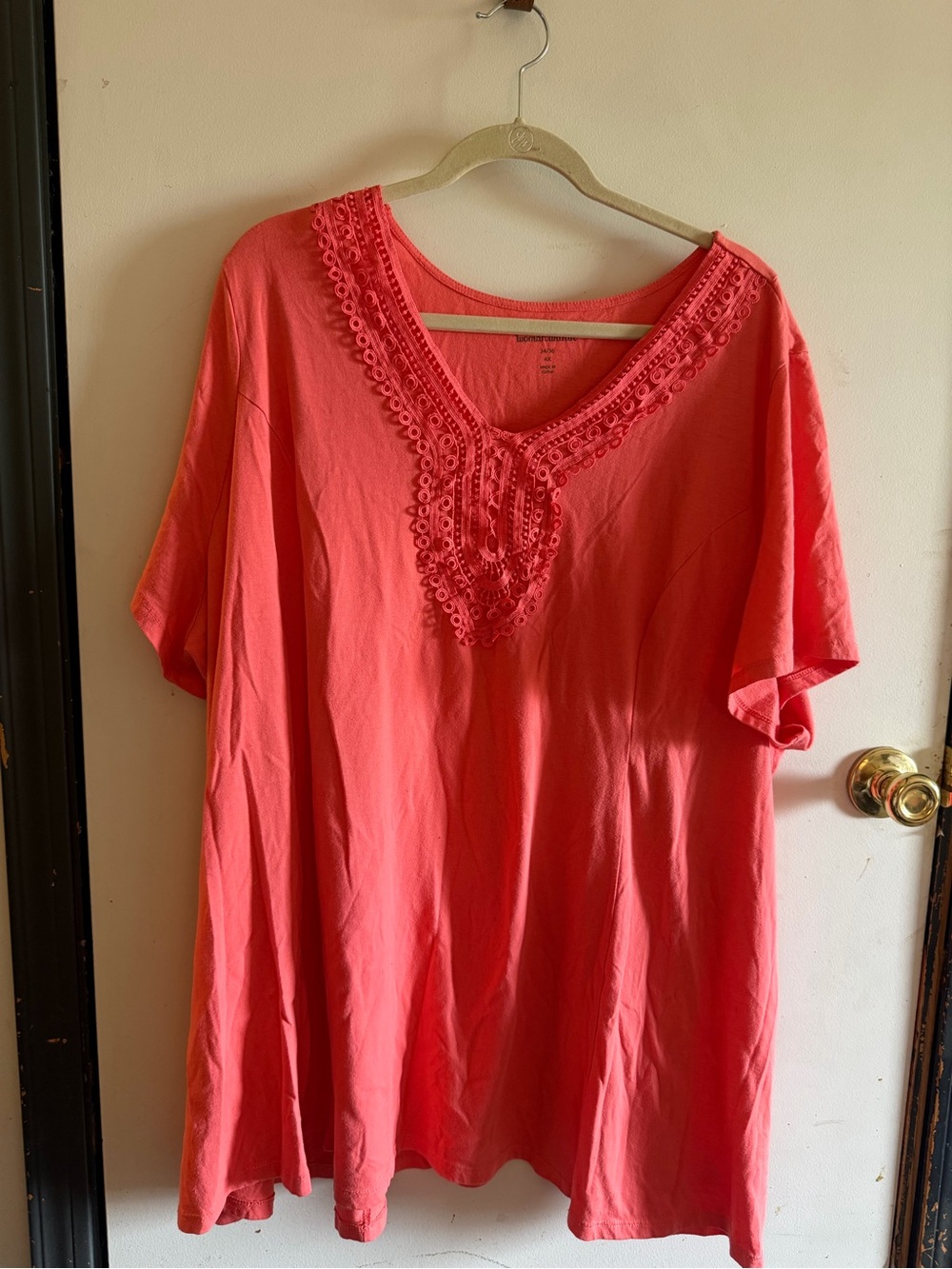 Woman Within Coral Embroidered Knit Tunic V-Neck Short Sleeve Plus Size 4X